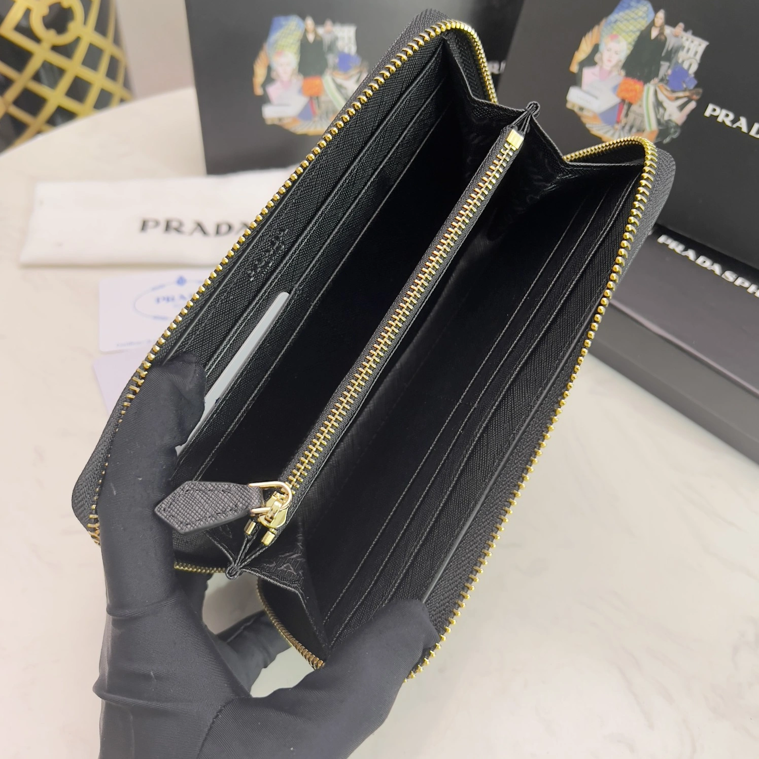 Prada Wallets Sophisticated 9231