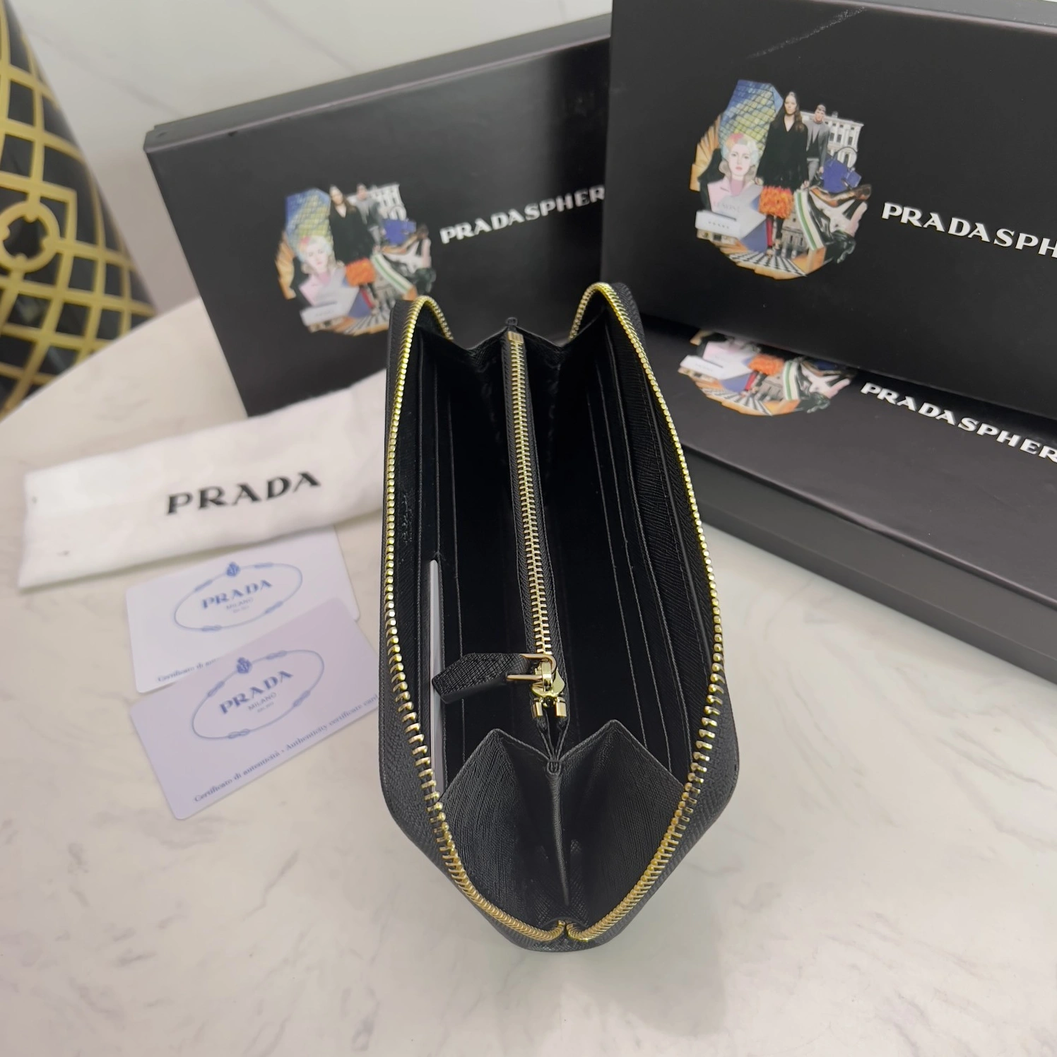 Prada Wallets Sophisticated 9231
