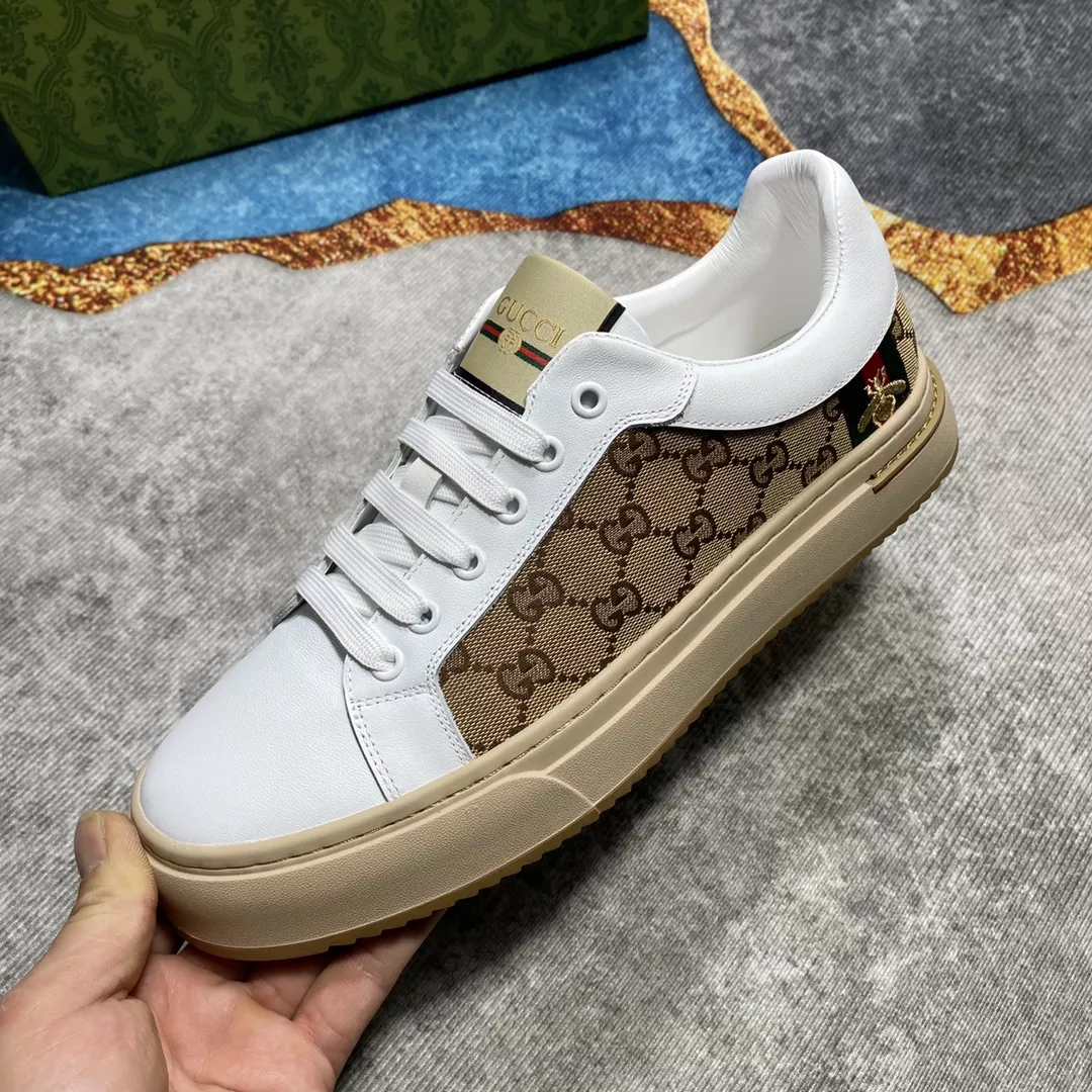 Refined 1017 Gucci Casual Shoes For Men