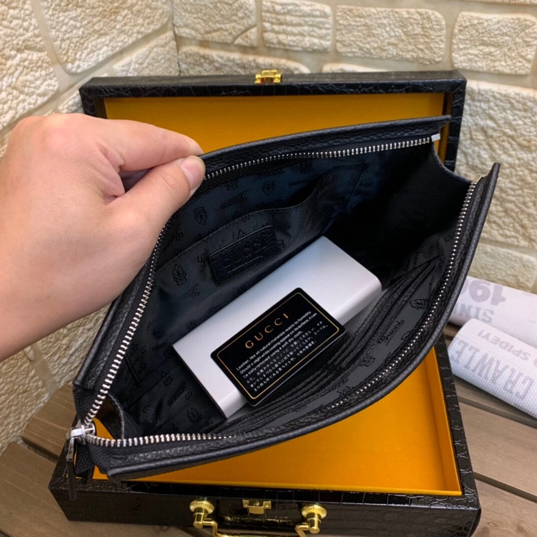 Refined 1023 Gucci AAA Man Wallets