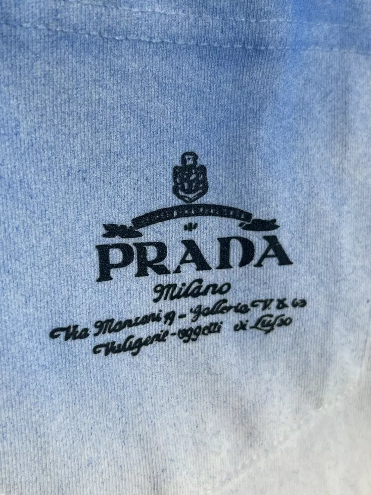 Refined 114 Prada T-Shirts Short Sleeved For Unisex