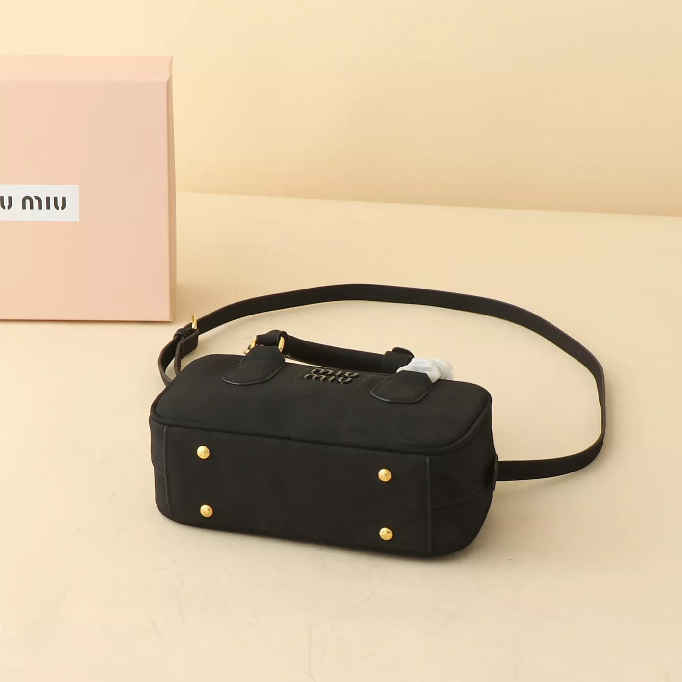 Refined 1232 MIU MIU AAA Quality Handbags For Women