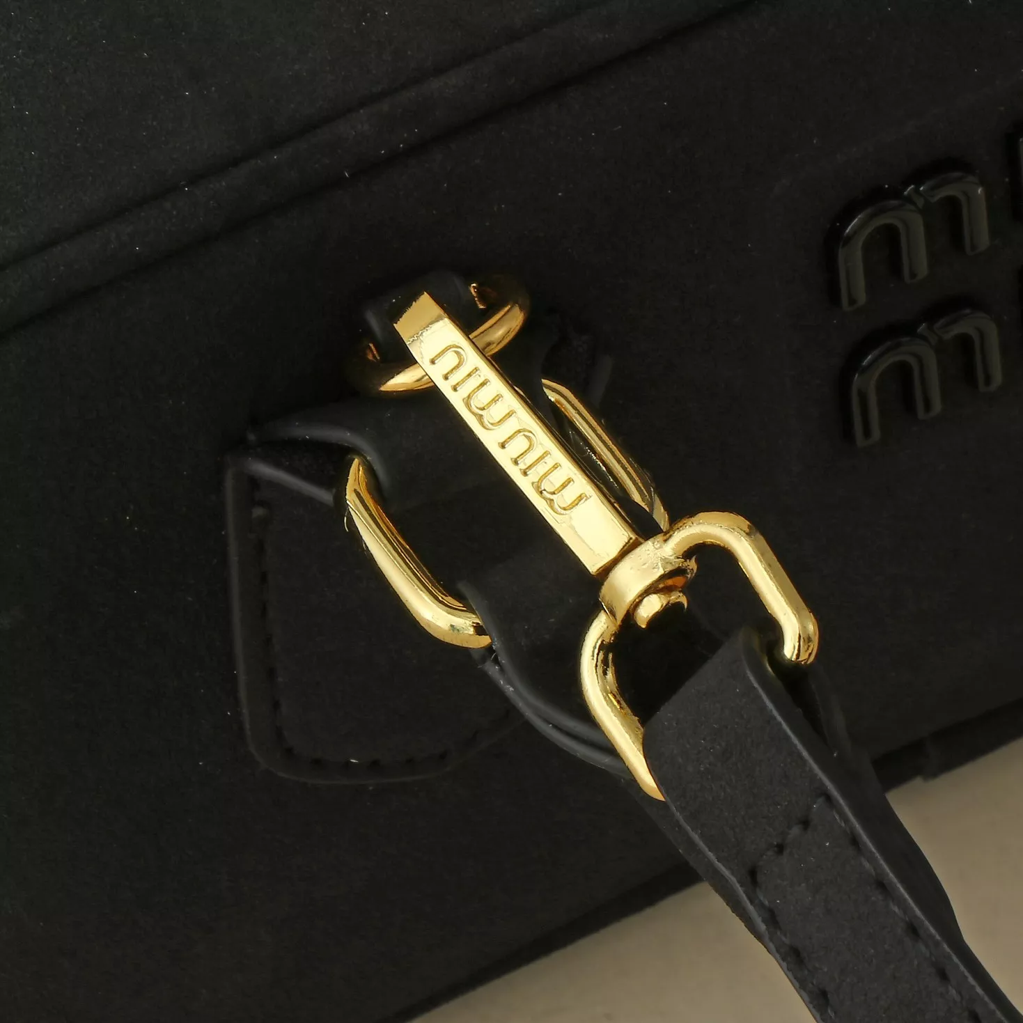 Refined 1232 MIU MIU AAA Quality Handbags For Women