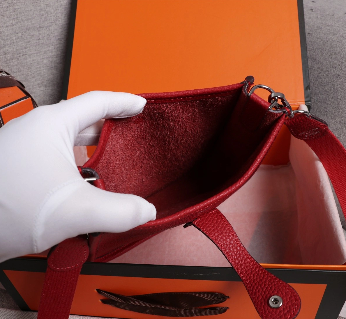 Refined 1342 Hermes AAA Quality Messenger Bags For Women
