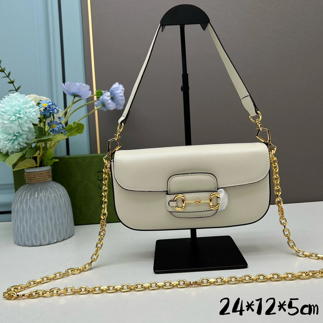 Refined 1382 Gucci AAA Quality Messenger Bags For Women