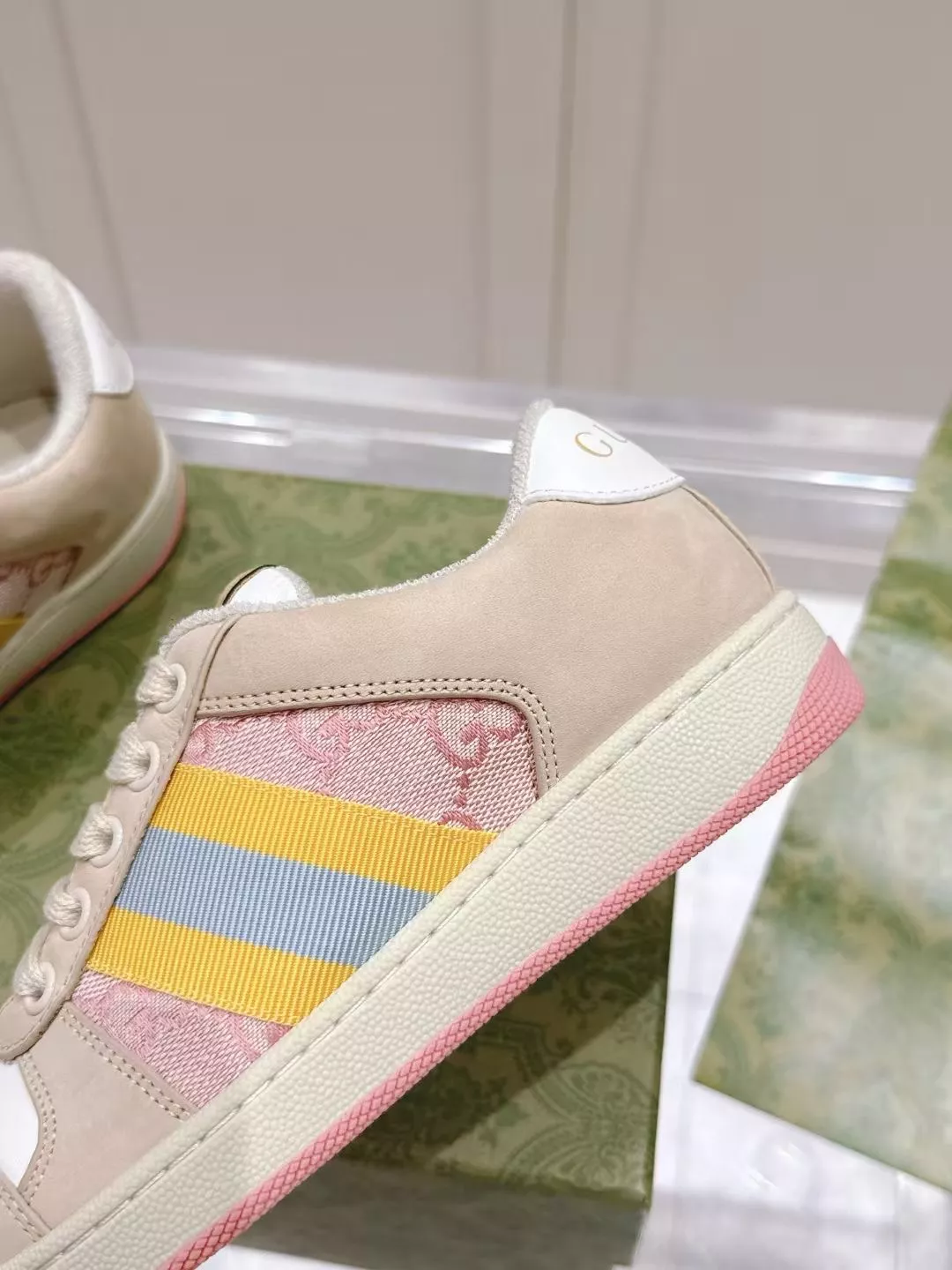 Refined 1475 Gucci Casual Shoes For Men