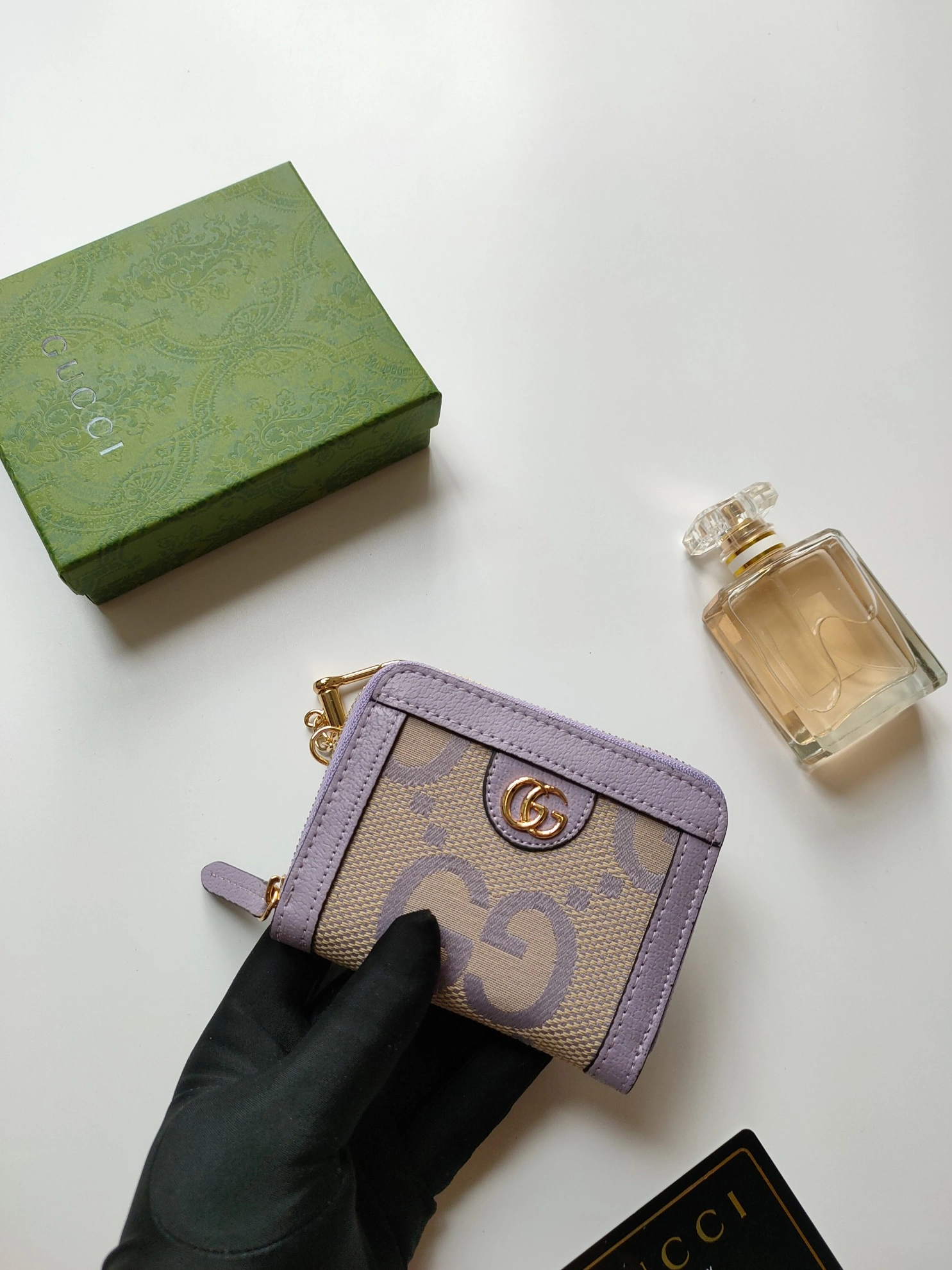 Refined 1521 Gucci Wallets