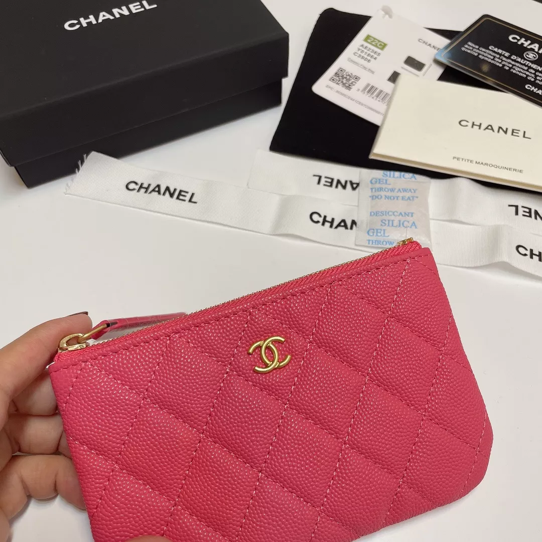 Refined 1678 Chanel Wallets
