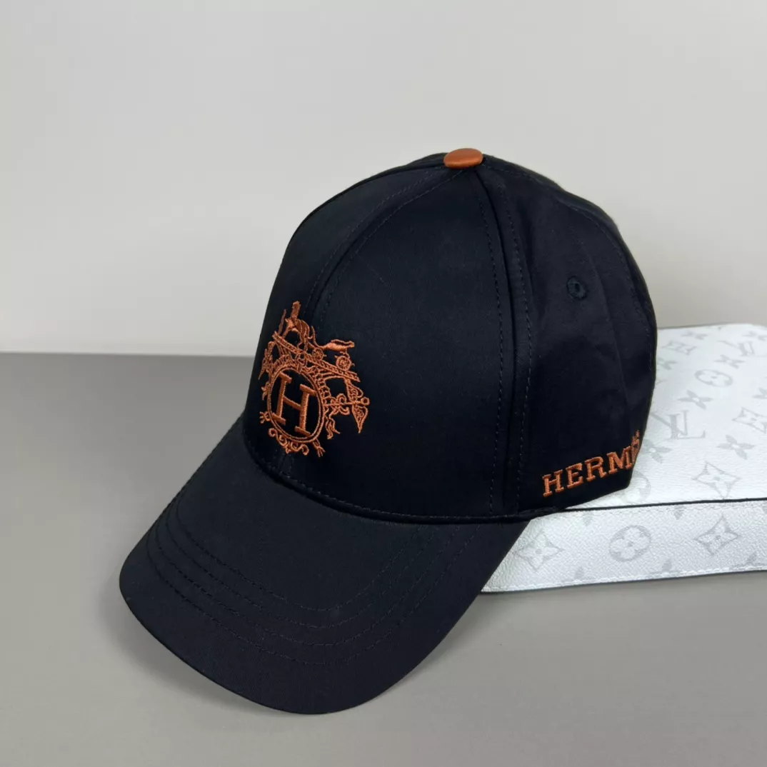 Refined 1810 Hermes Caps