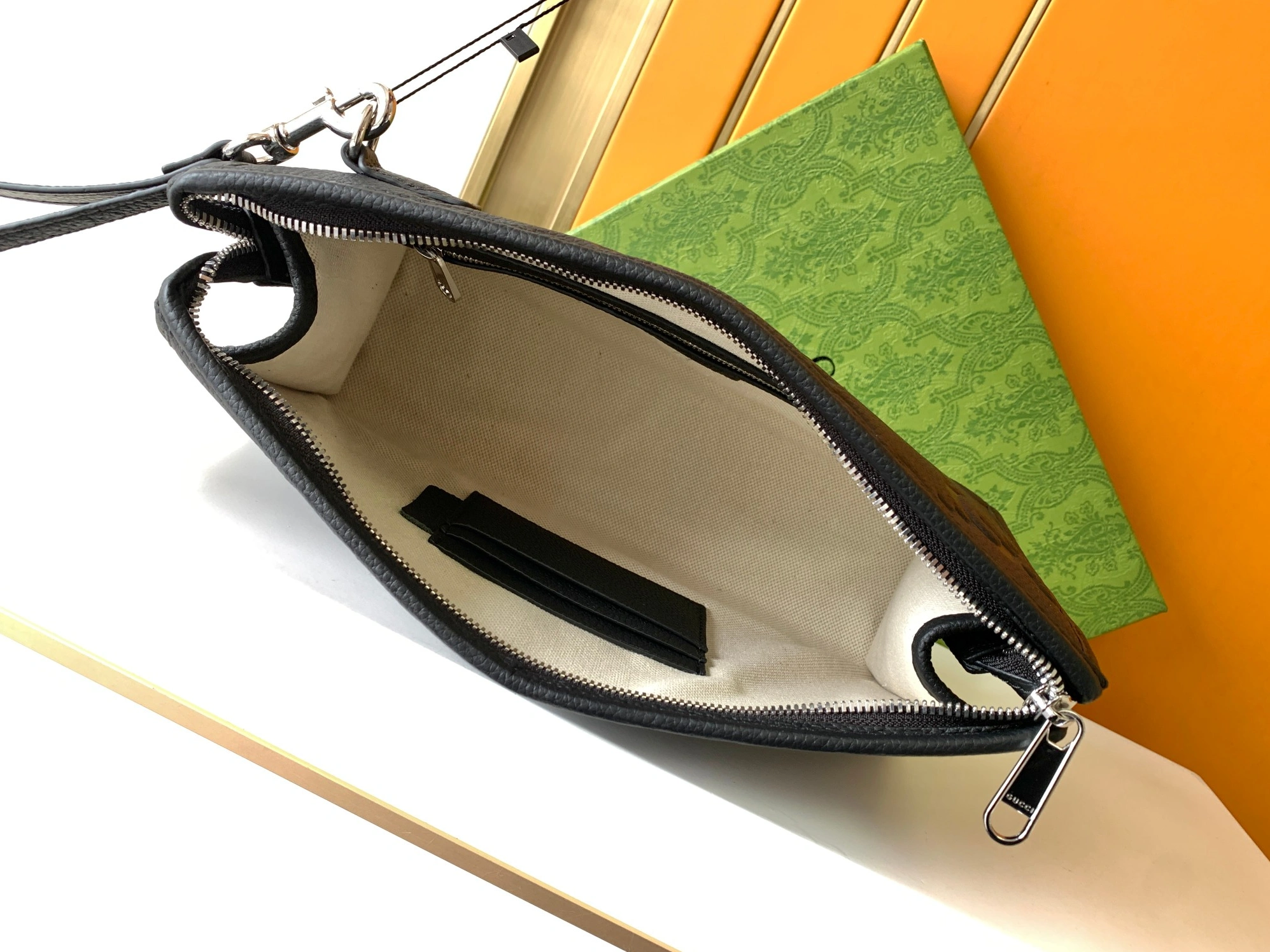 Refined 2063 Gucci AAA Man Wallets