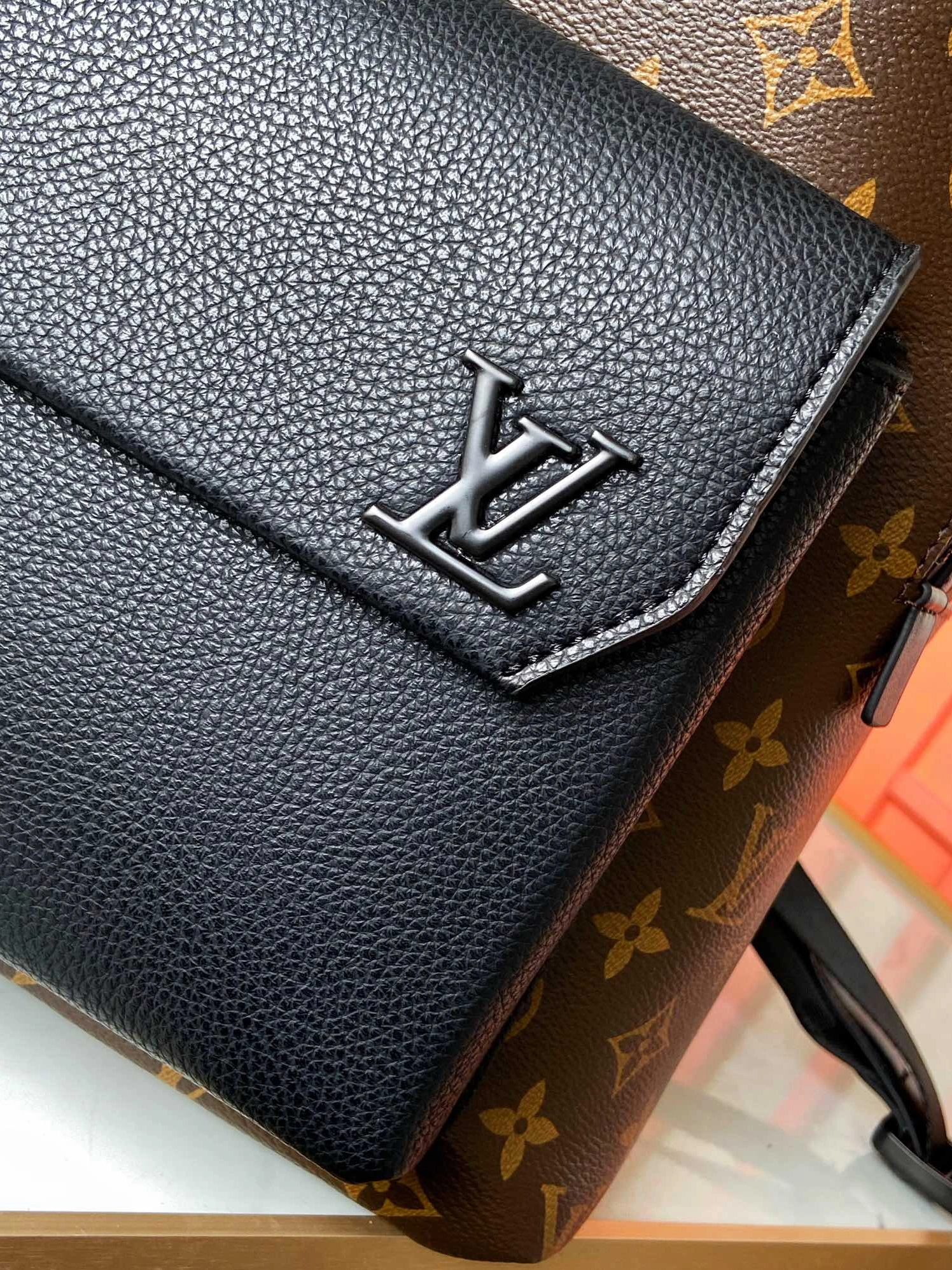 Refined 2283 Louis Vuitton LV AAA Man Backpacks
