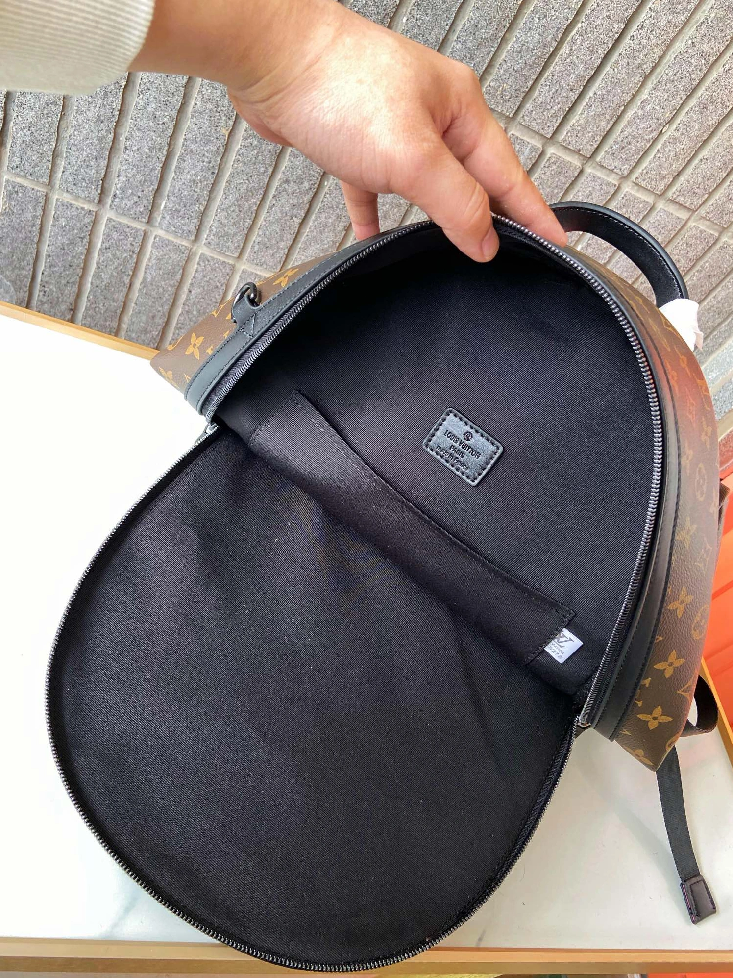 Refined 2283 Louis Vuitton LV AAA Man Backpacks