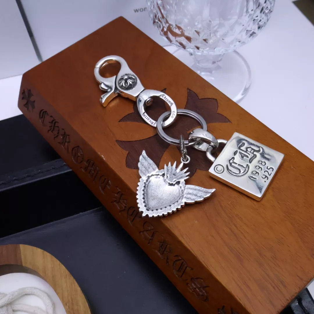 Refined 2424 Chrome Hearts Key Holder And Bag Buckle