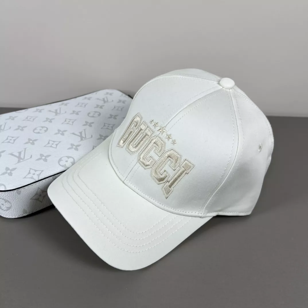 Refined 2485 Gucci Caps