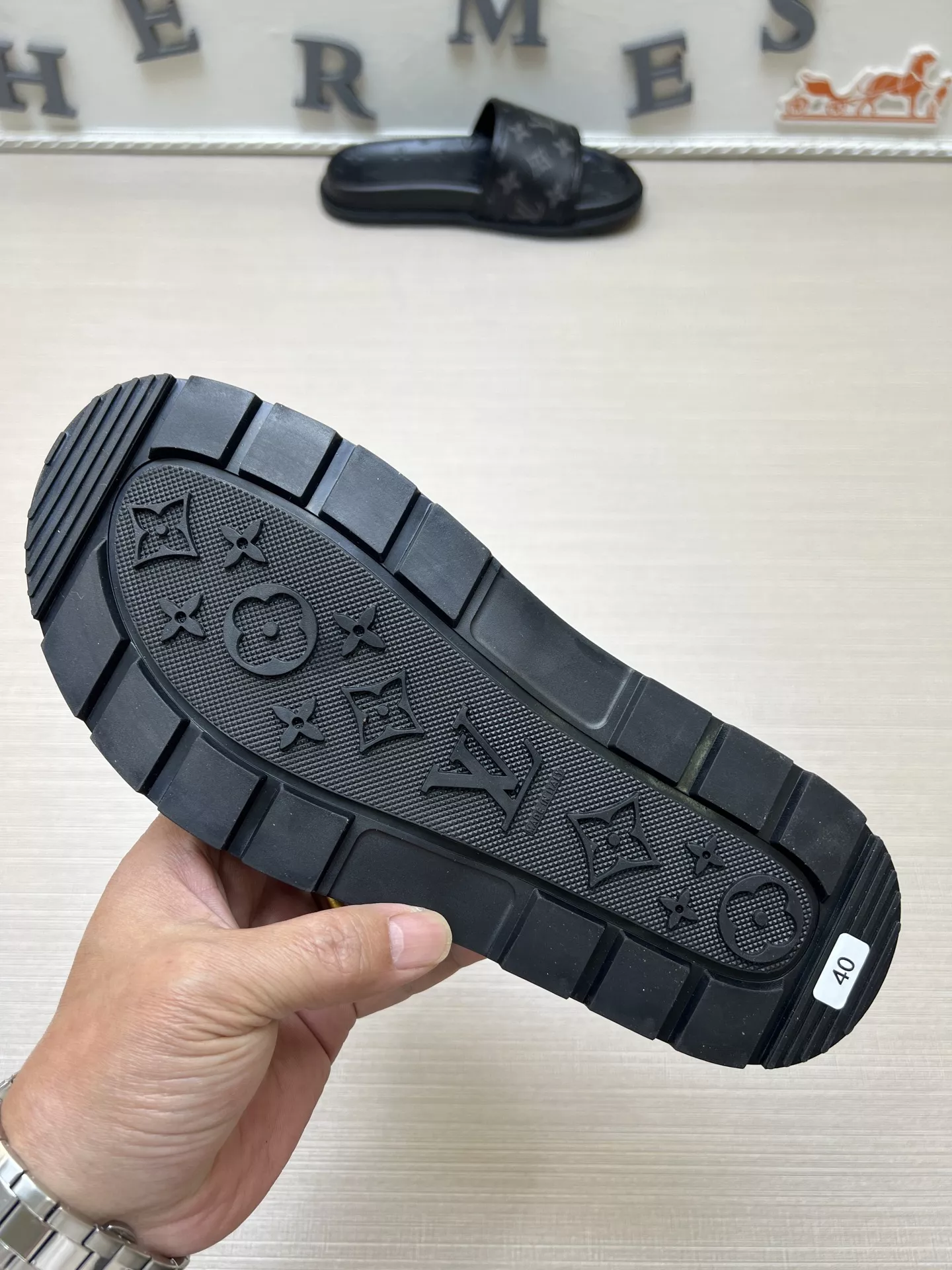 Refined 2591 Louis Vuitton Slippers For Men