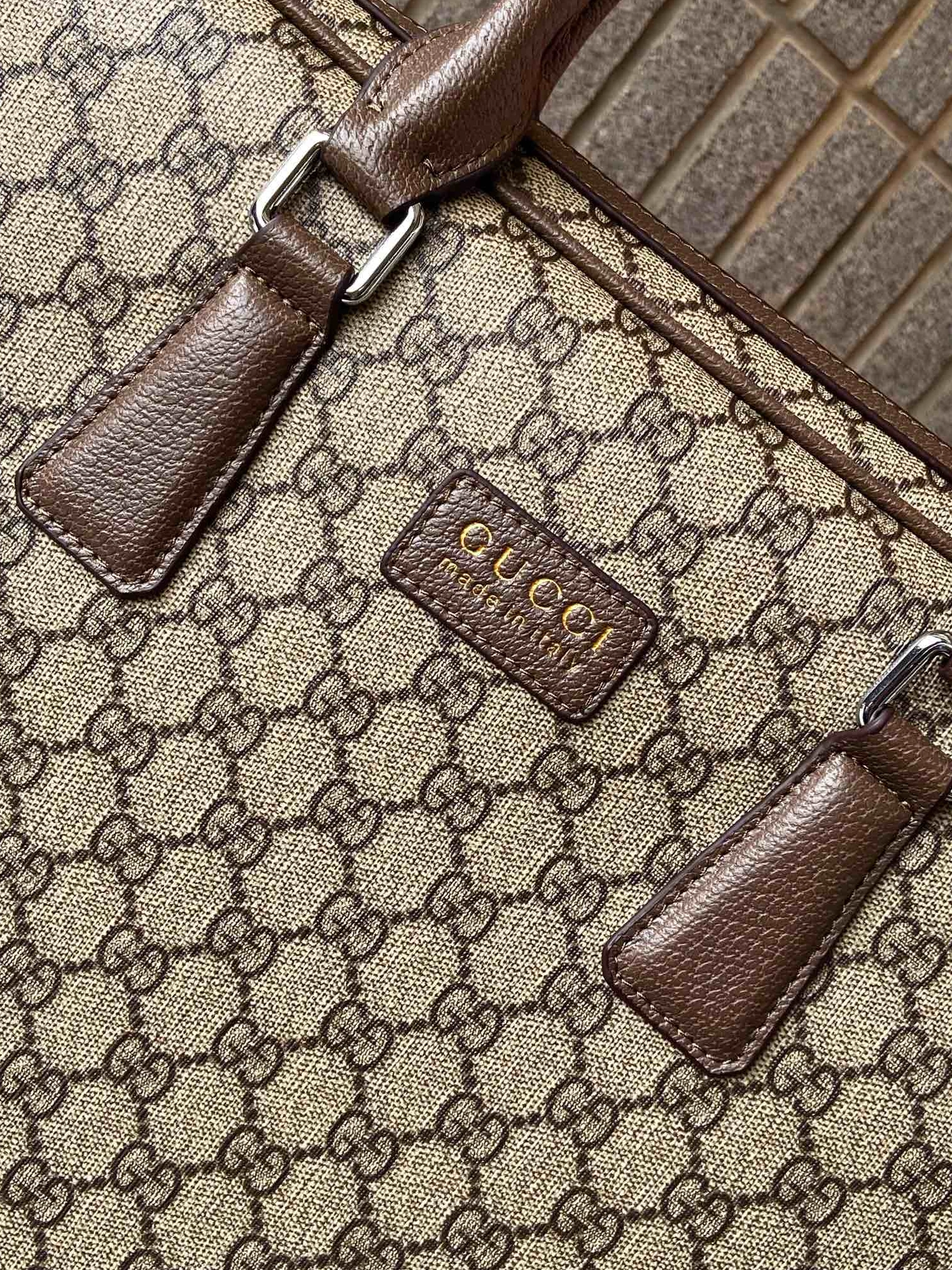 Refined 2819 Gucci AAA Man Handbags