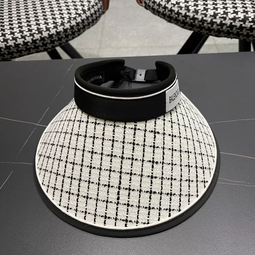 Refined 2959 Balenciaga Caps