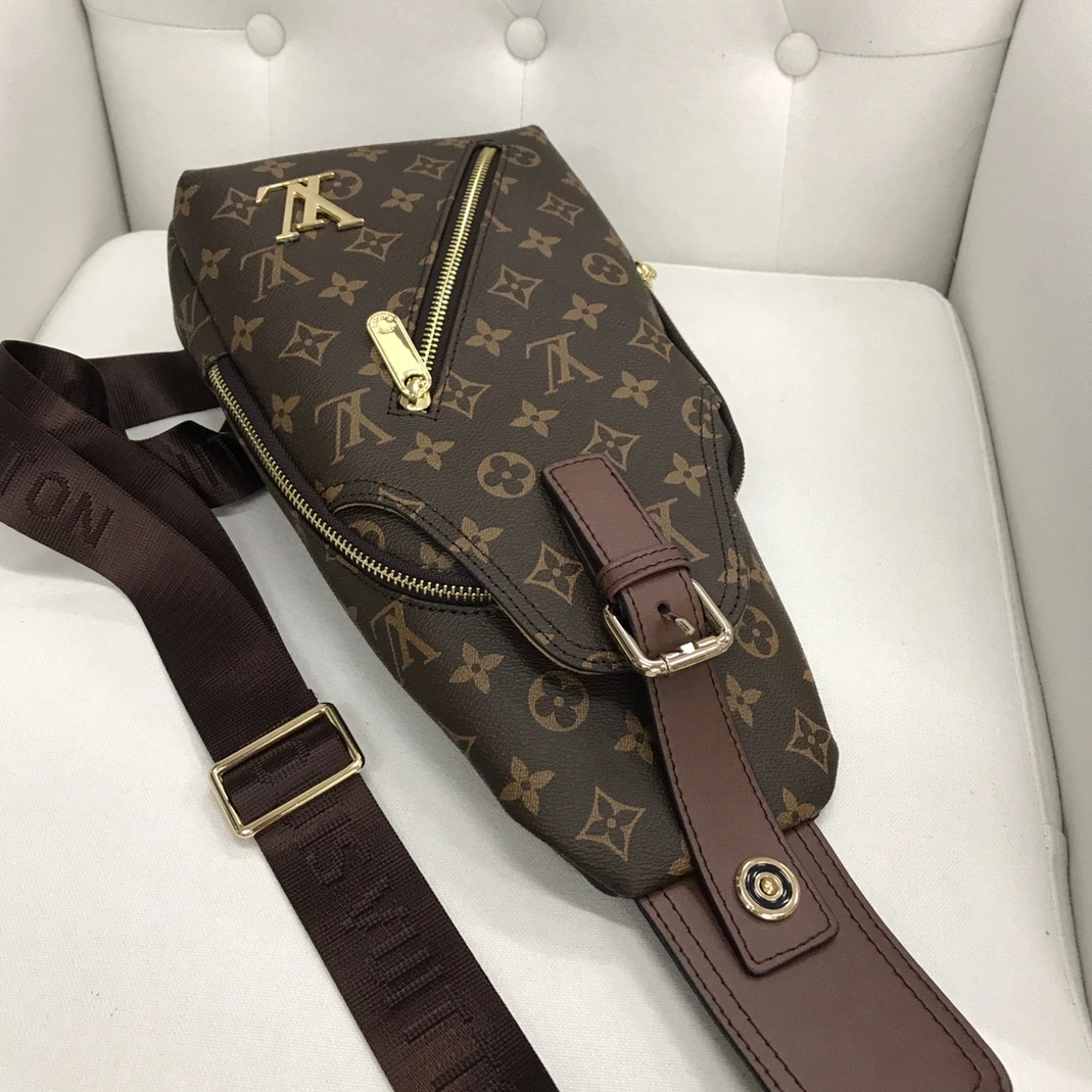 Refined 296 Louis Vuitton AAA Man Messenger Bags