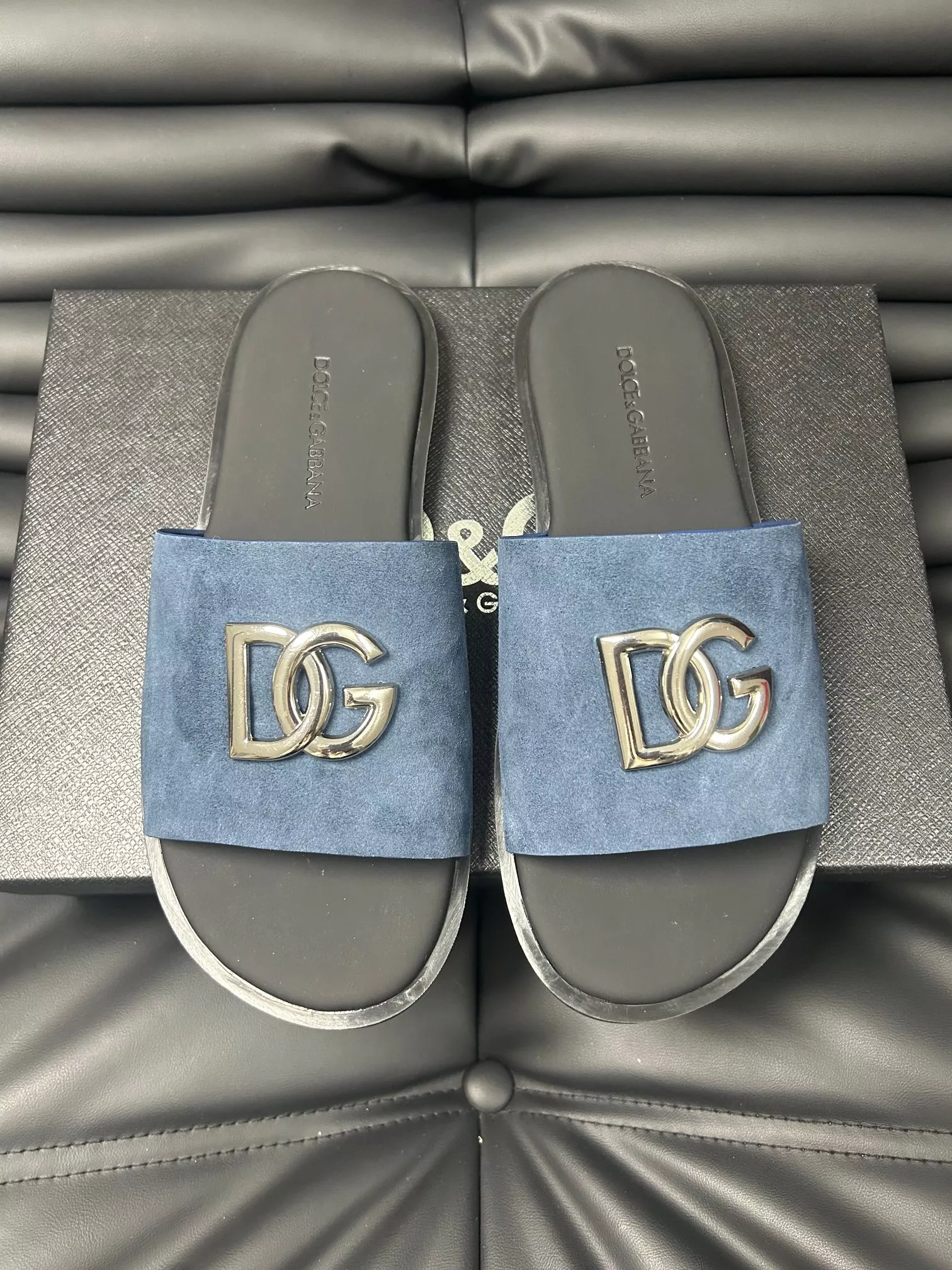 Refined 3146 Dolce & Gabbana D&G Slippers For Men