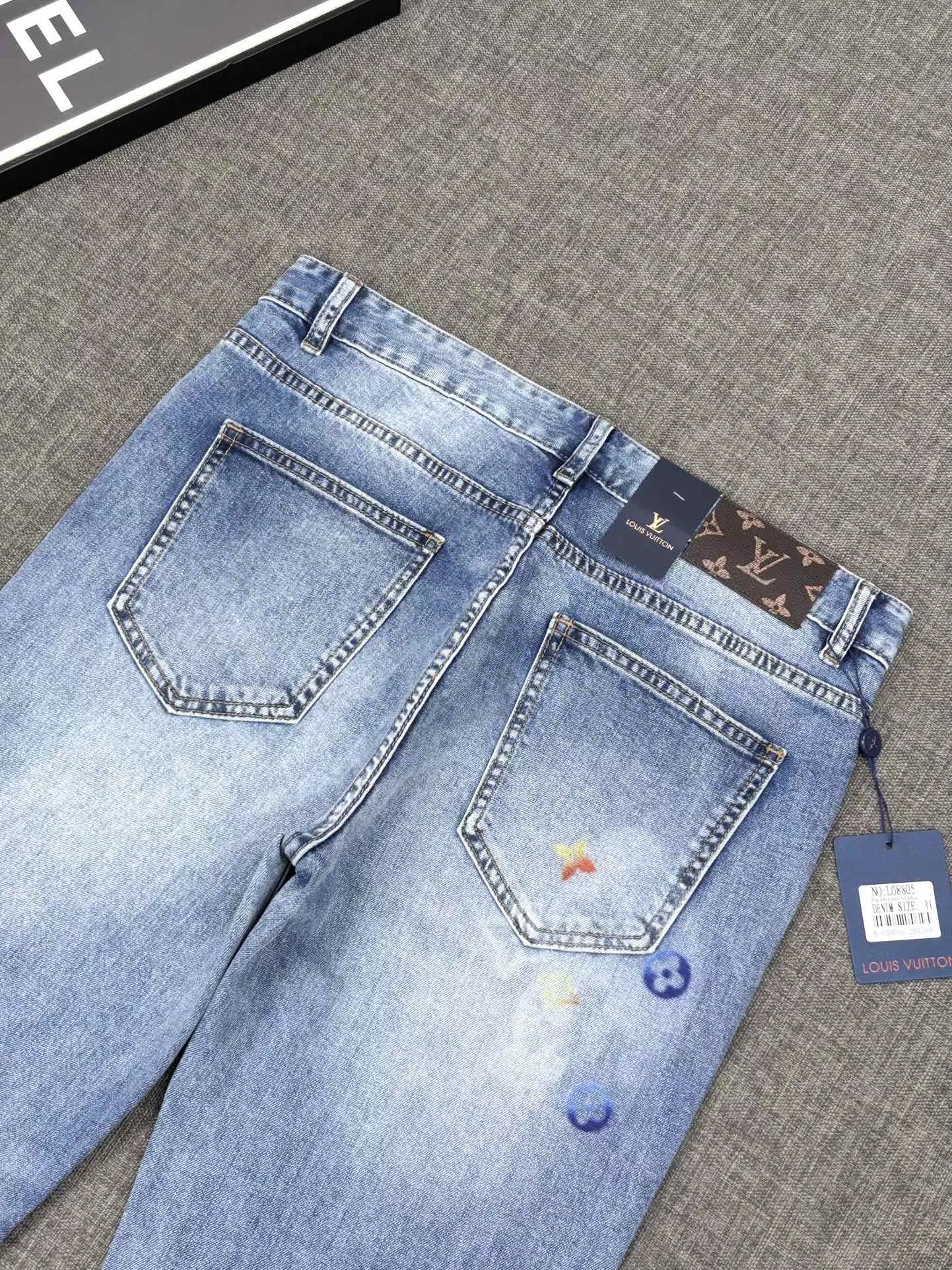 Refined 3221 Louis Vuitton LV Jeans For Men