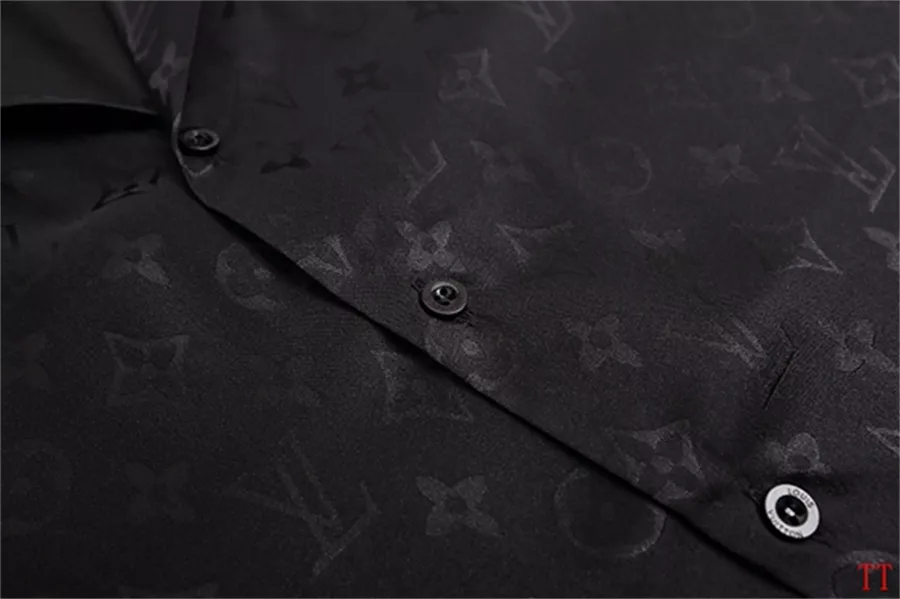 Refined 3232 Louis Vuitton LV Shirts Short Sleeved For Men