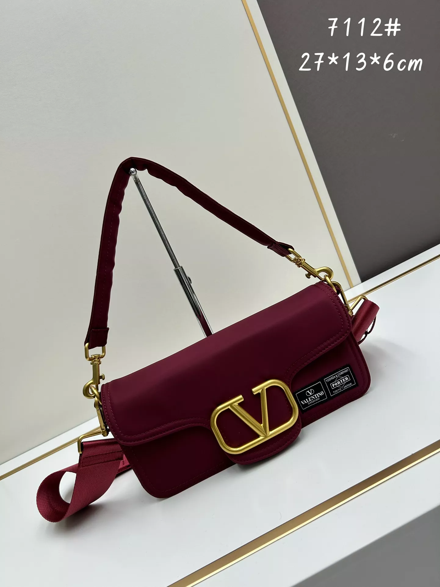 Refined 3332 Valentino AAA Quality Shoulder Bags For Women