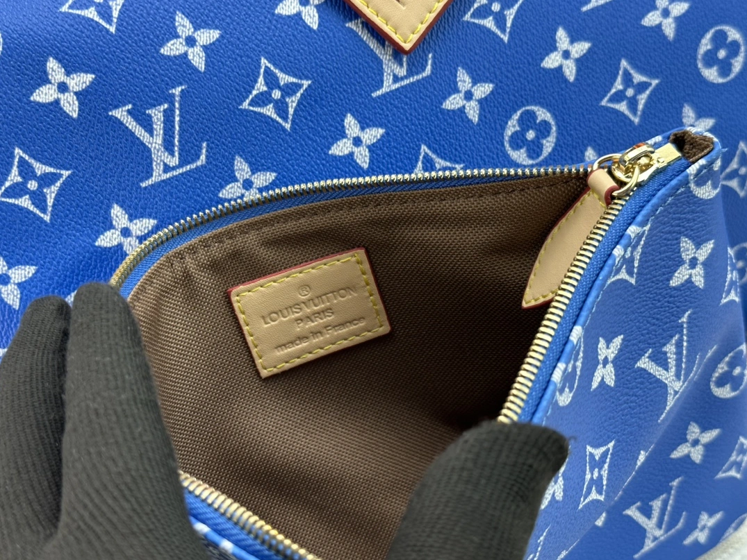 Refined 3871 Louis Vuitton Travel Bags