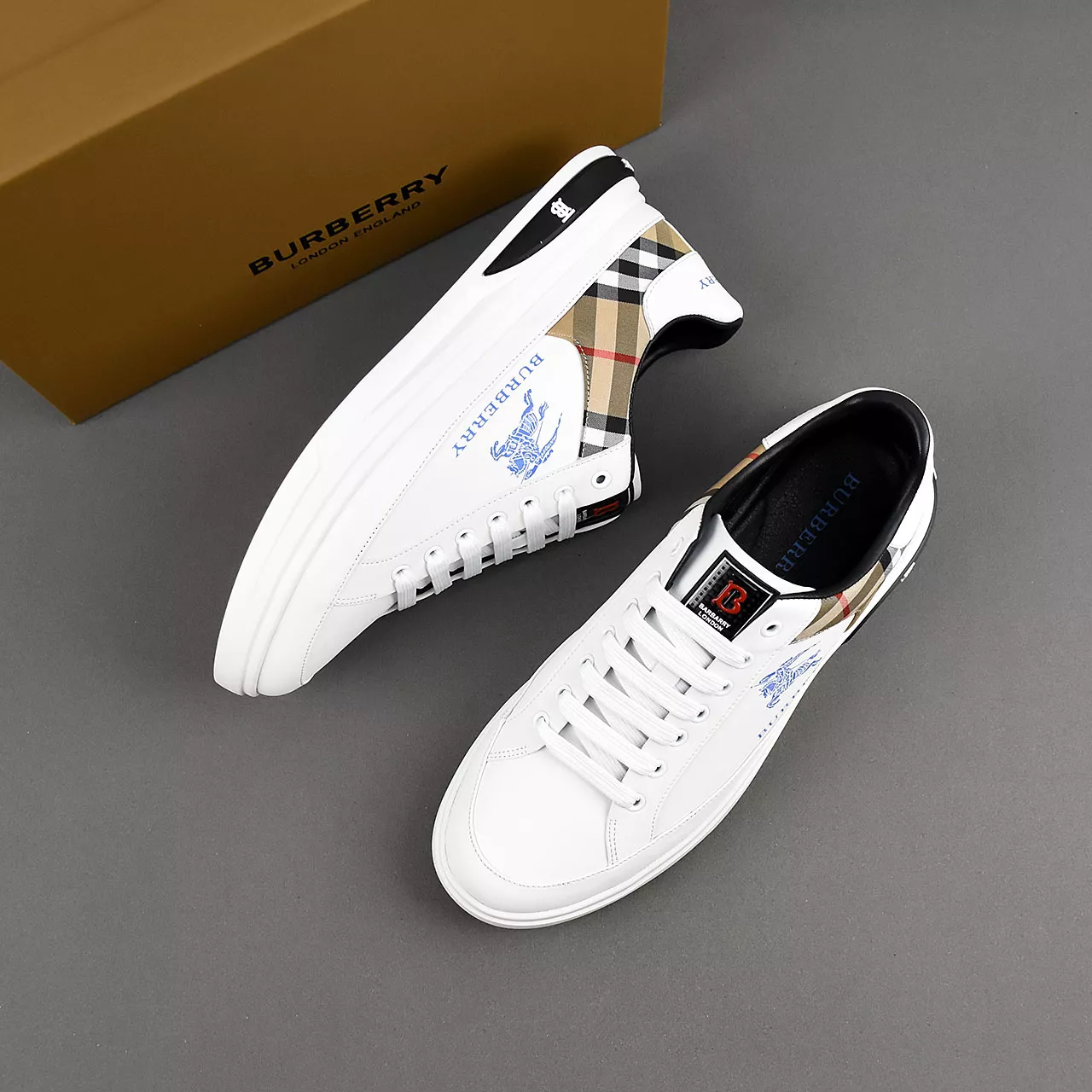 Refined 3977 Burberry Casual Shoes For Men