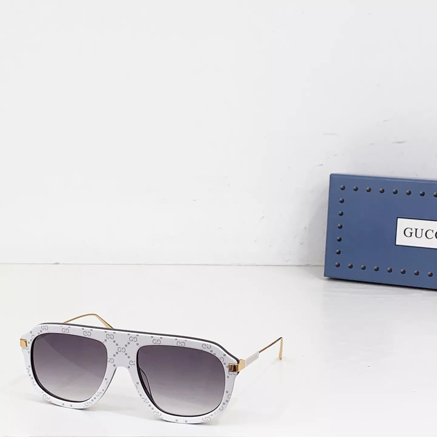 Refined 4116 Gucci AAA Quality Sunglasses