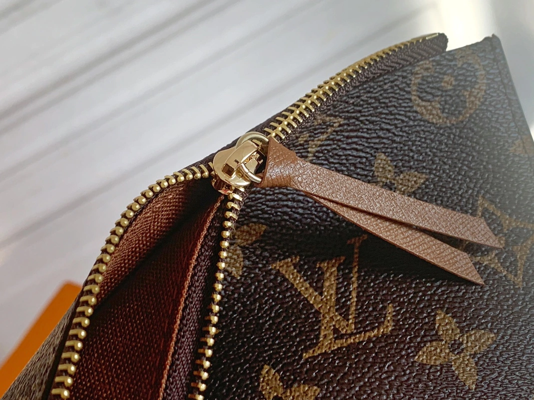 Refined 415 Louis Vuitton LV Wallets For Women