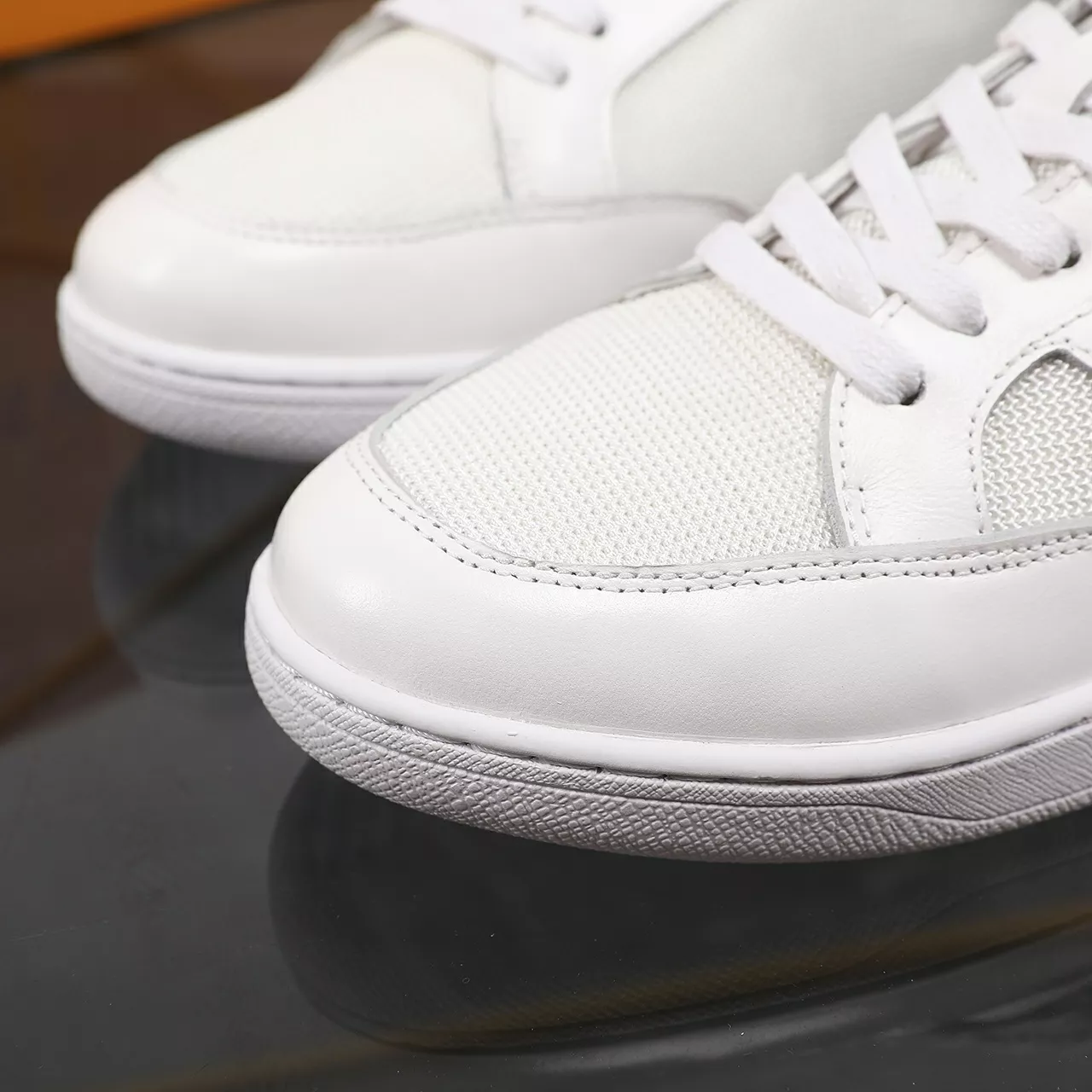 Refined 4324 Louis Vuitton Casual Shoes For Men