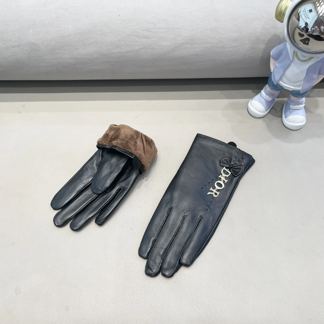 Refined 4474 Christian Dior Gloves For Women