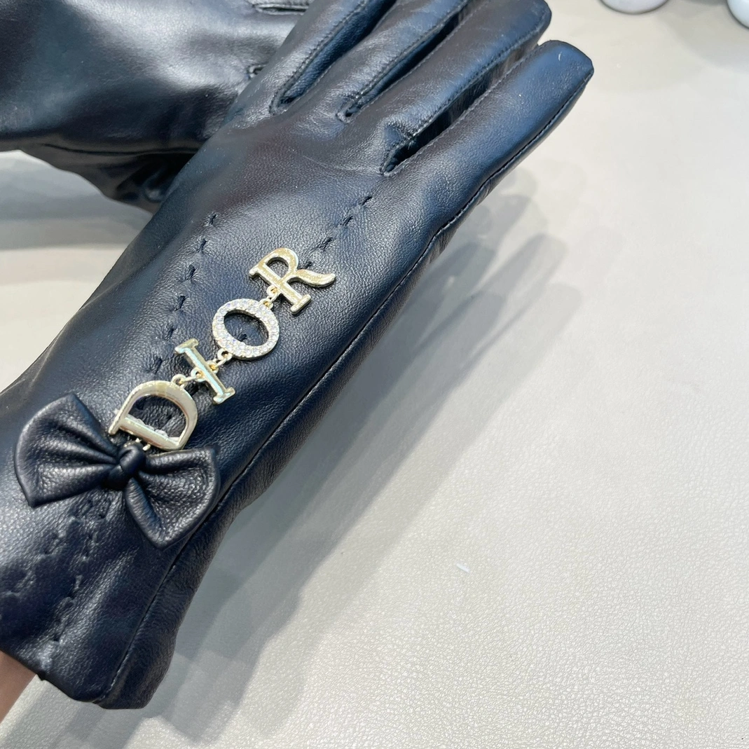 Refined 4474 Christian Dior Gloves For Women
