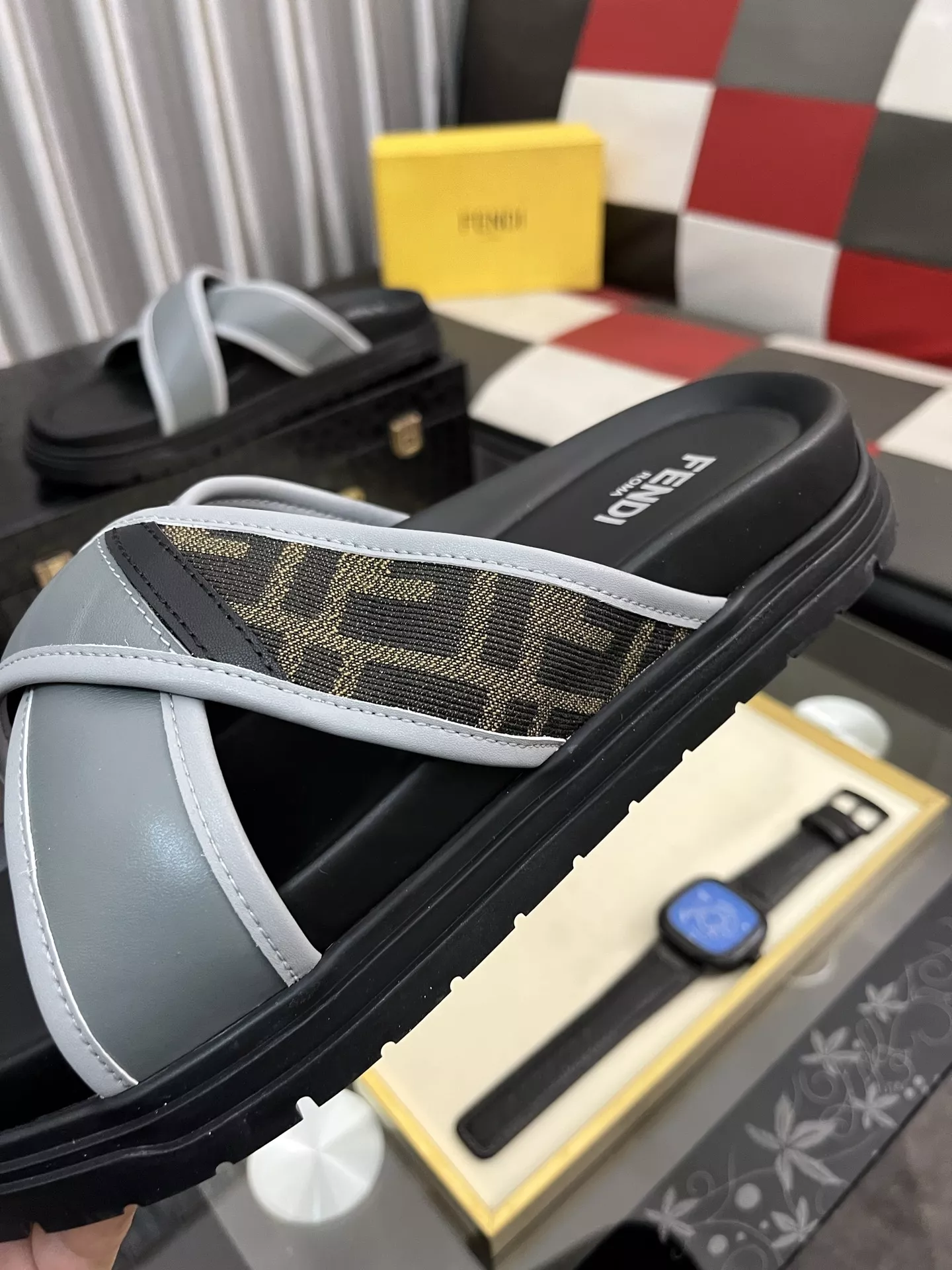 Refined 4680 Fendi Slippers For Men