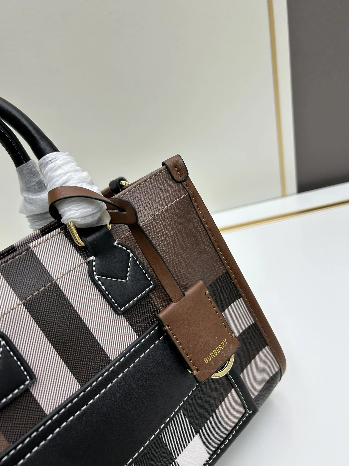 Refined 4782 Burberry AAA Quality Handbags For Women