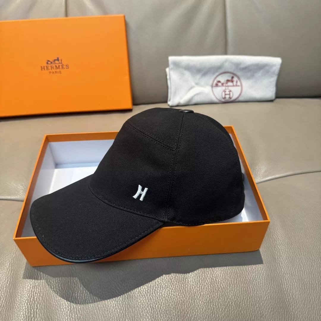 Refined 4869 Hermes Caps