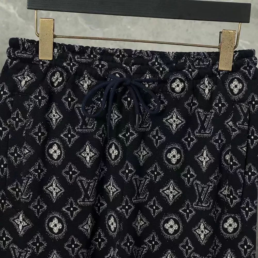 Refined 497 Louis Vuitton LV Tracksuits Long Sleeved For Men