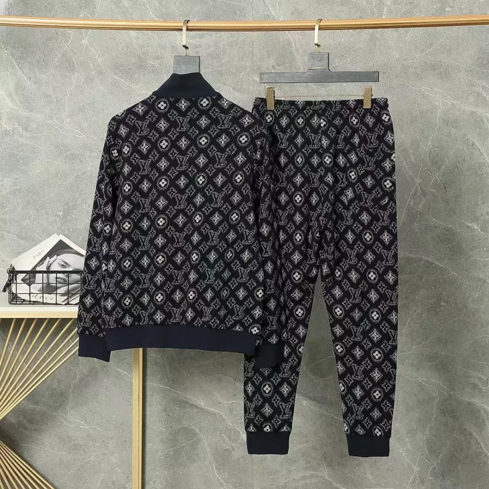 Refined 497 Louis Vuitton LV Tracksuits Long Sleeved For Men