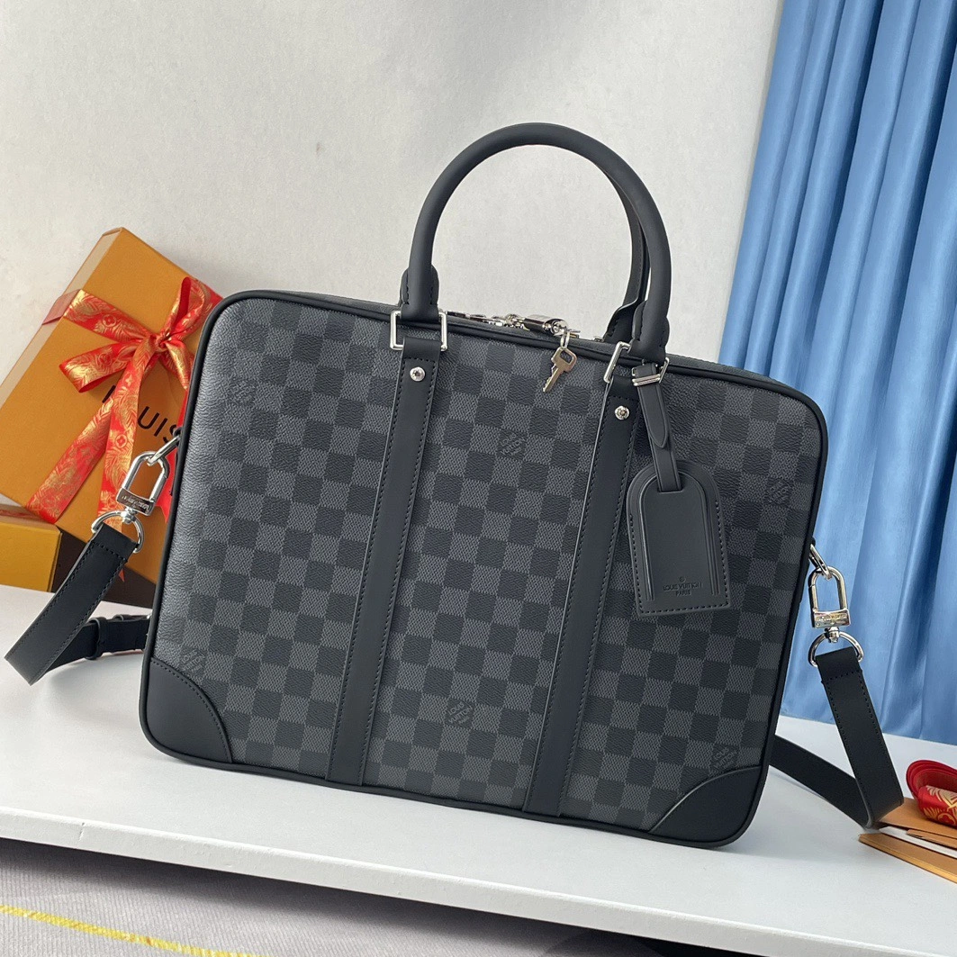Refined 5086 Louis Vuitton AAA Man Handbags