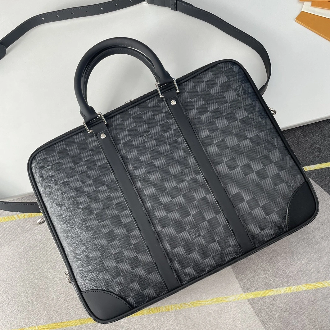 Refined 5086 Louis Vuitton AAA Man Handbags