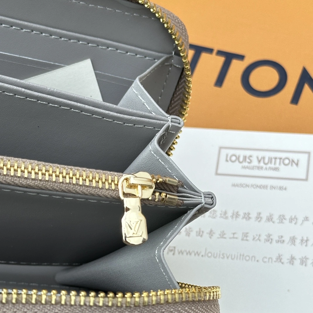 Refined 5131 Louis Vuitton LV Wallets For Women