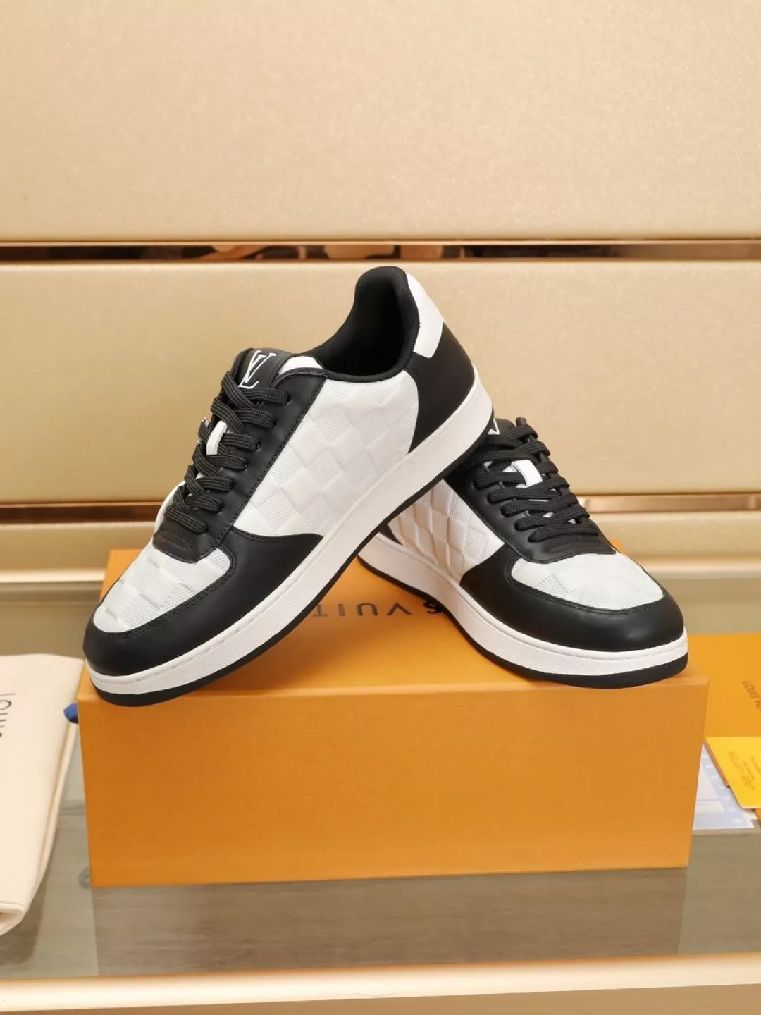 Refined 5332 Louis Vuitton Casual Shoes For Men