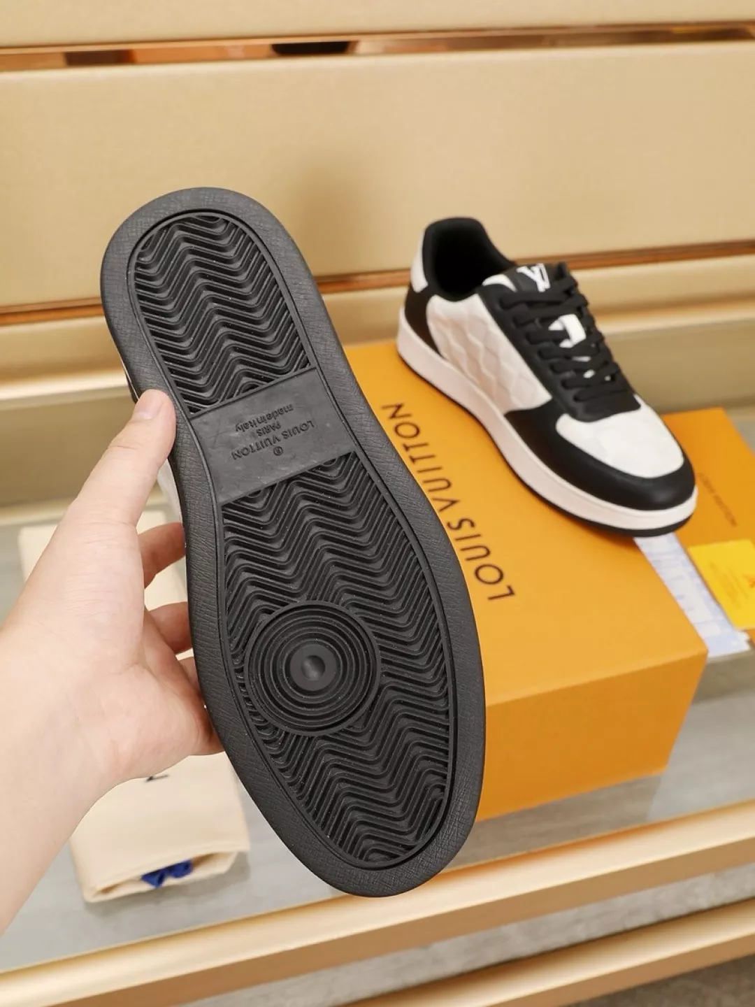 Refined 5332 Louis Vuitton Casual Shoes For Men