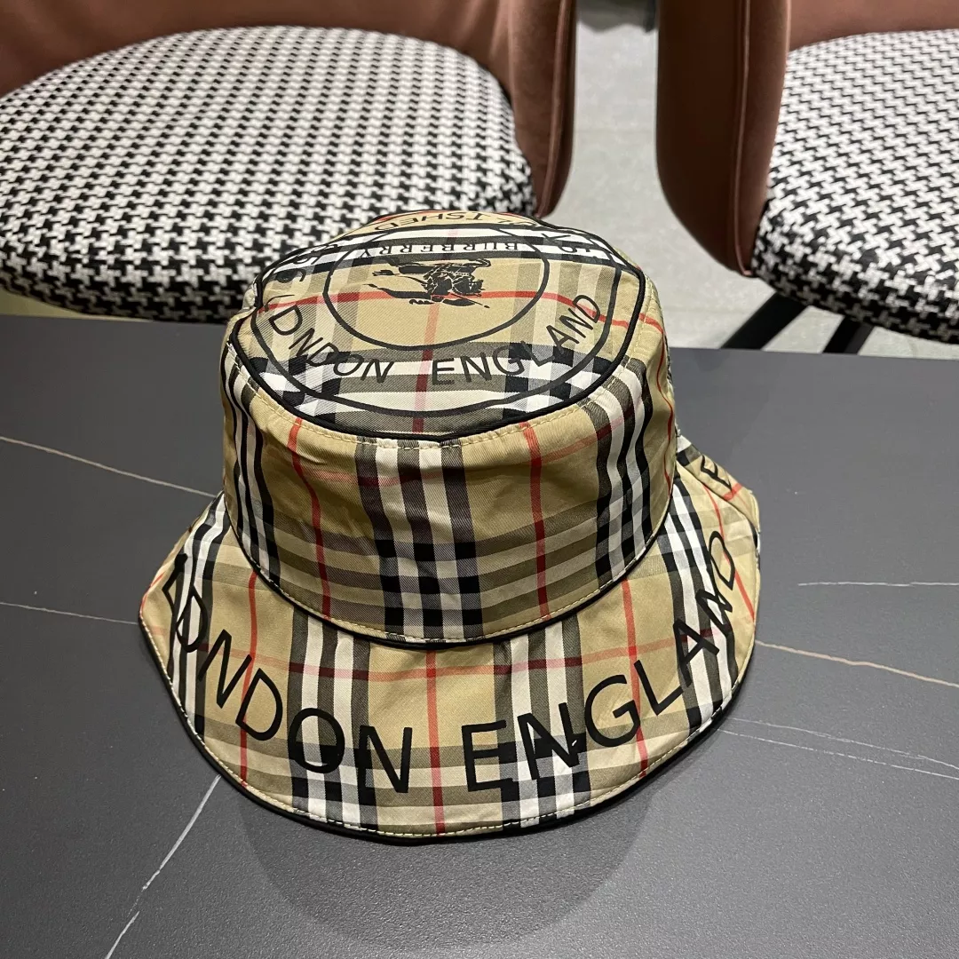 Refined 5347 Burberry Caps