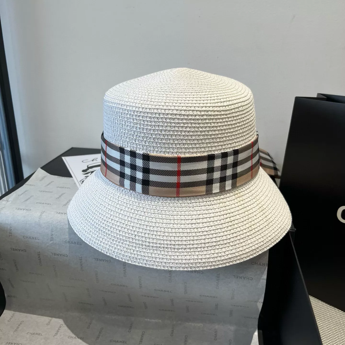 Refined 5481 Burberry Caps
