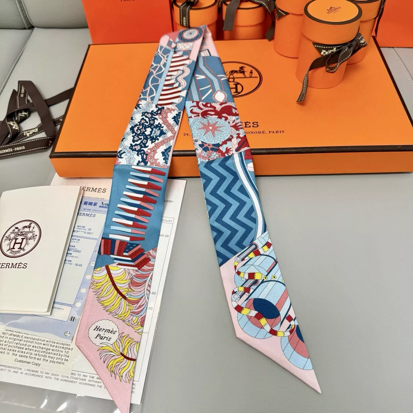 Refined 5495 Hermes Silk Scarf
