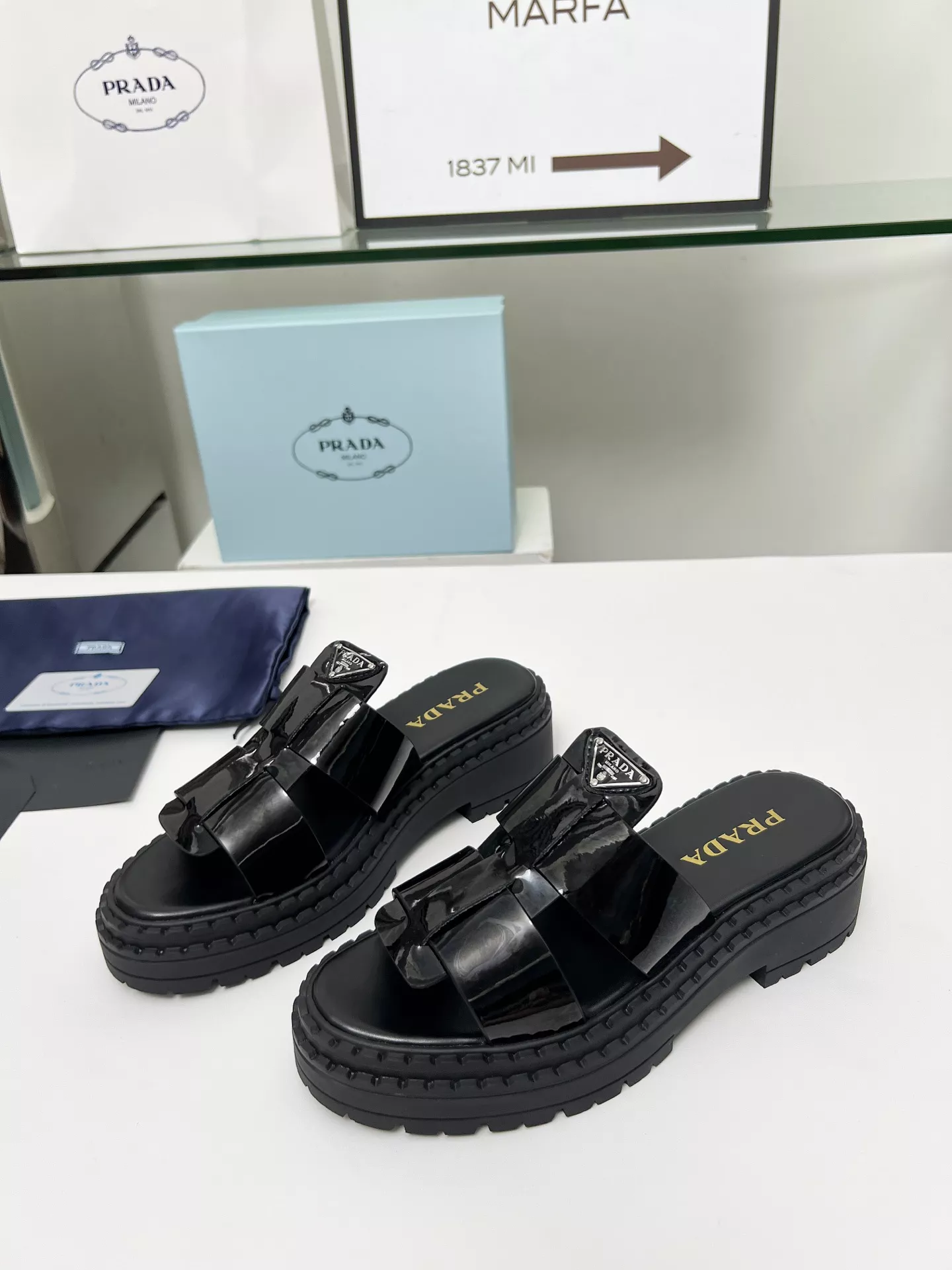 Refined 5556 Prada Slippers For Women