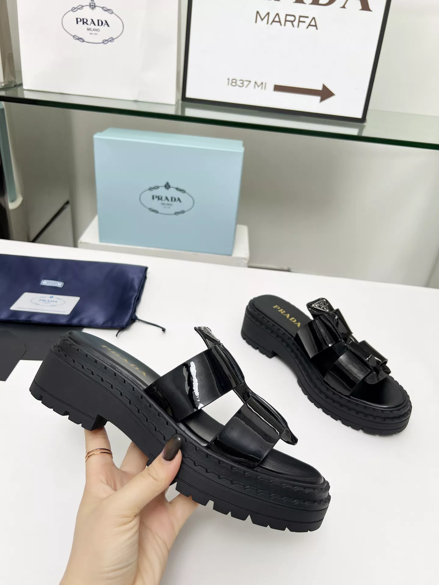 Refined 5556 Prada Slippers For Women