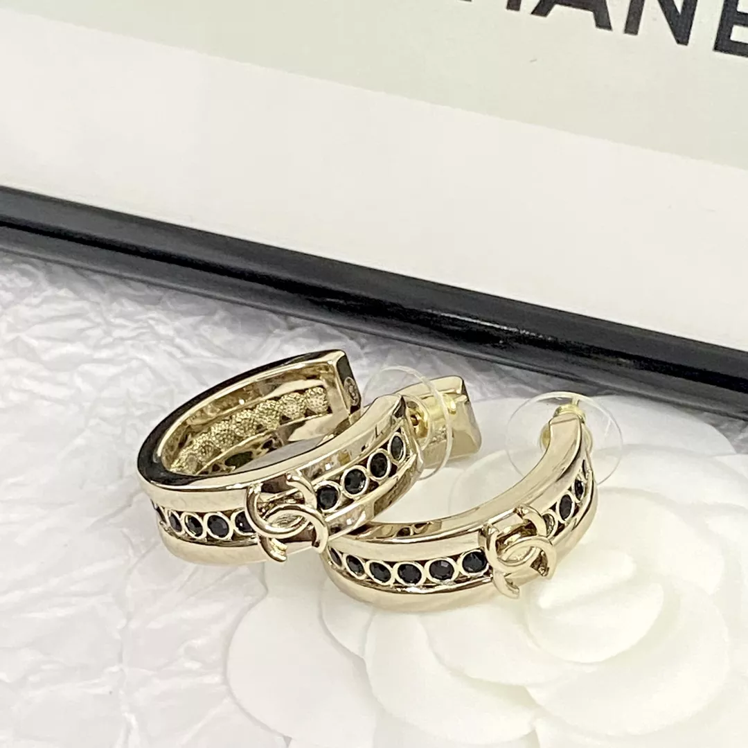 Refined 5637 Chanel Earrings For Women
