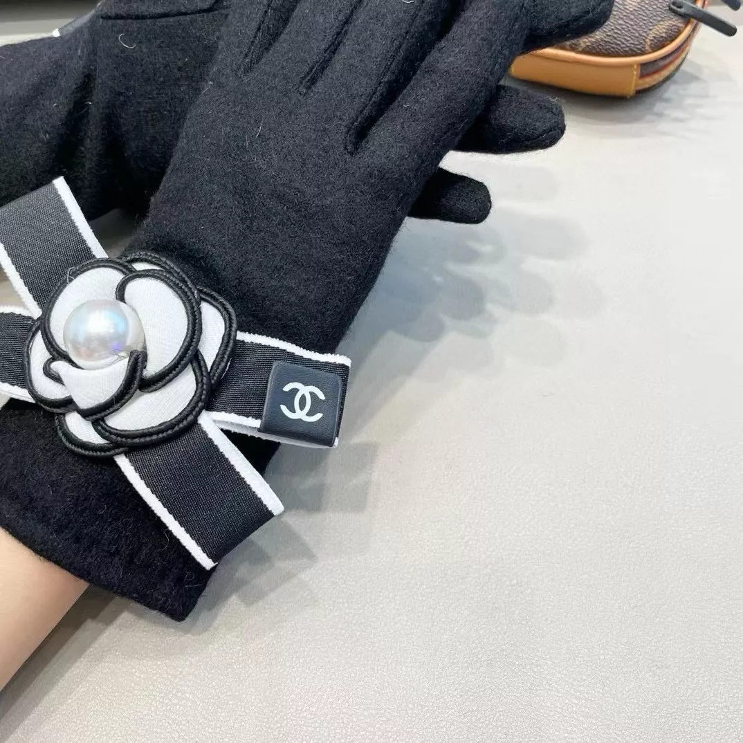 Refined 5764 Chanel Gloves For Women